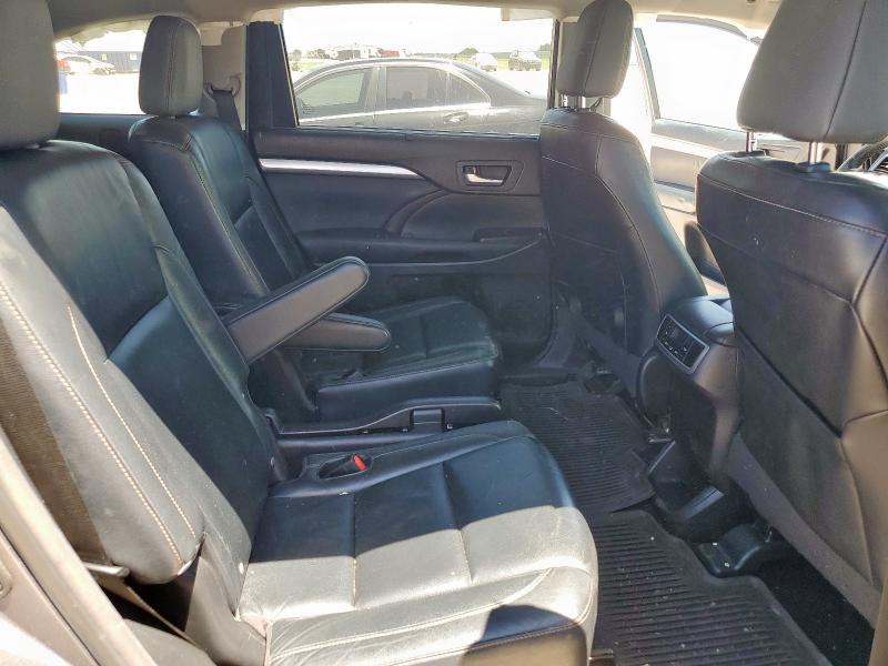 5TDKKRFH0ES014070 - 2014 TOYOTA HIGHLANDER XLE GRAY photo 11