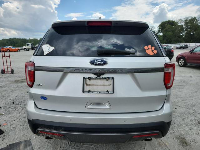 1FM5K7D83HGA66789 - 2017 FORD EXPLORER XLT ვერცხლისფერი ფოტო 6