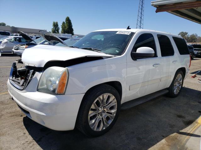 1GKS1AE02BR232865 - 2011 GMC YUKON SLE WHITE photo 1