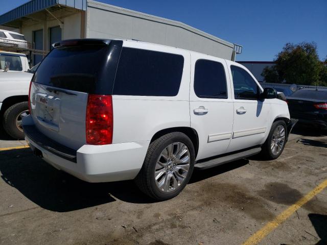 1GKS1AE02BR232865 - 2011 GMC YUKON SLE WHITE photo 3