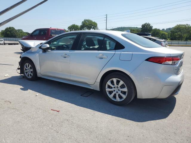 5YFEPRAE2LP073168 - 2020 TOYOTA COROLLA LE SILVER photo 2