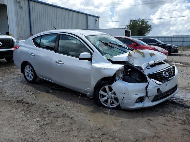 3N1CN7AP8DL884896 - 2013 NISSAN VERSA S SILVER photo 4