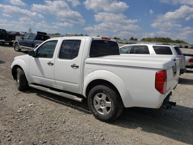 1N6AD07U38C449181 - 2008 NISSAN FRONTIER CREW CAB LE WHITE photo 2