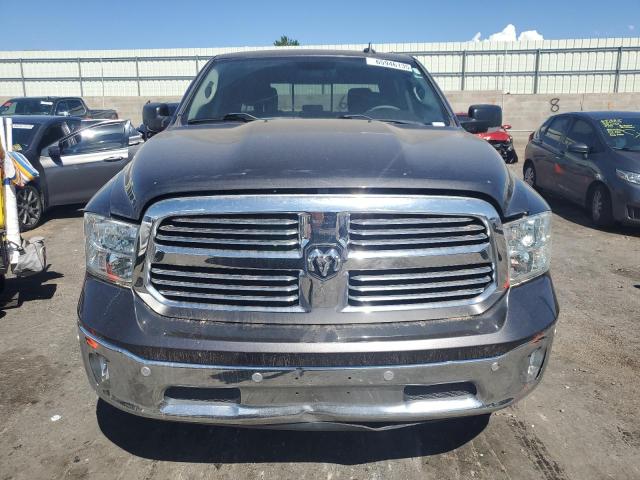 3C6RR7LT8JG195779 - 2018 RAM 1500 SLT 灰色 照片 5