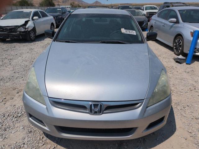 1HGCM56137A133789 - 2007 HONDA ACCORD VALUE SILVER photo 5