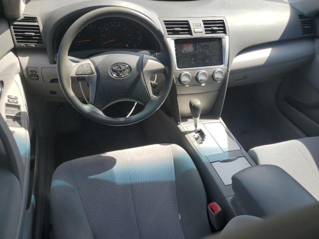 4T4BF3EKXBR165974 - 2011 TOYOTA CAMRY BASE Argent photo 8