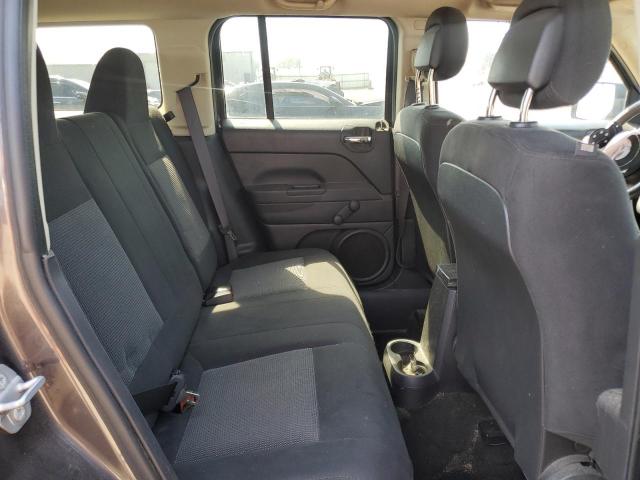 1C4NJRBB7HD194908 - 2017 JEEP PATRIOT SPORT BROWN photo 11