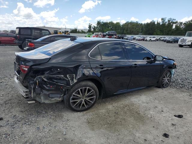 4T1FZ1AK8RU094006 - 2024 TOYOTA CAMRY XLE BLACK photo 3