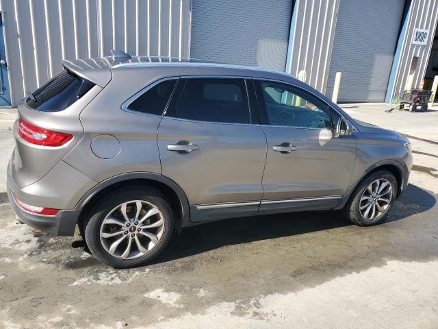 5LMCJ2C9XHUL21928 - 2017 LINCOLN MKC SELECT ნაცრისფერი ფოტო 3