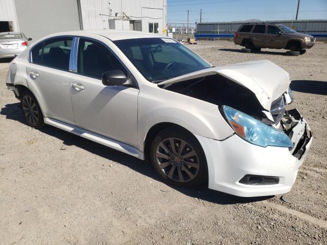 4S3BMAA66A1218574 - 2010 SUBARU LEGACY 2.5I WHITE photo 4