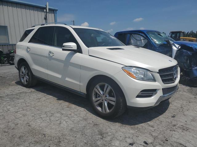 4JGDA5JB4FA544401 - 2015 MERCEDES-BENZ ML 350 白色 照片 4
