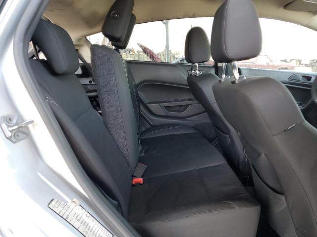 3FADP4EJ7HM113352 - 2017 FORD FIESTA SE SILVER photo 10