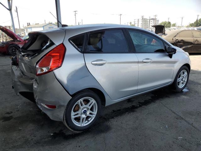 3FADP4EJ7HM113352 - 2017 FORD FIESTA SE SILVER photo 3