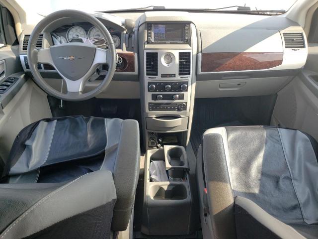 2A4RR5D10AR352655 - 2010 CHRYSLER TOWN & COU TOURING 银色 照片 8