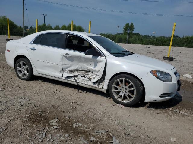 1G1ZC5E06CF197402 - 2012 CHEVROLET MALIBU 1LT WHITE photo 4