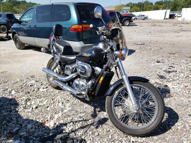 JH2RC44013M700324 - 2003 HONDA VT750 DC BLACK photo 1