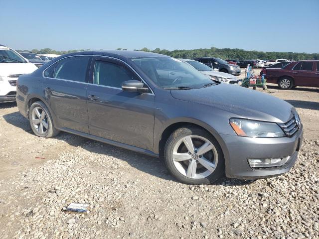 1VWAT7A34FC117890 - 2015 VOLKSWAGEN PASSAT S GRAY photo 4