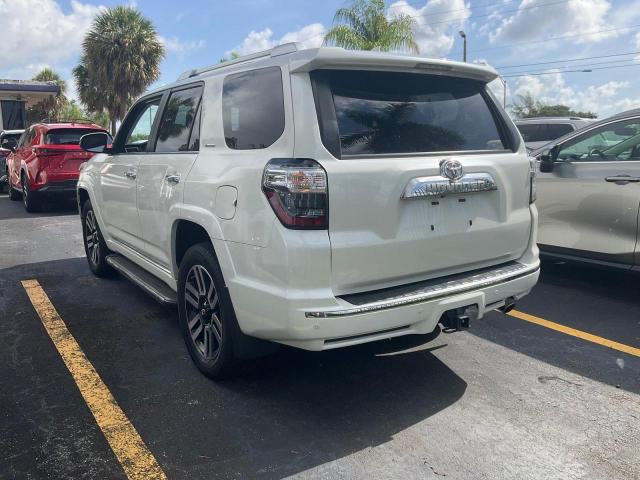 JTEBU5JR7H5457177 - 2017 TOYOTA 4RUNNER SR5/SR5 PREMIUM WHITE photo 2