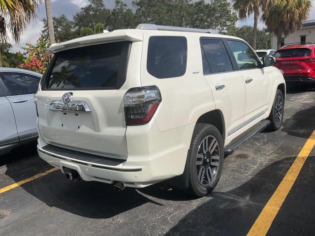 JTEBU5JR7H5457177 - 2017 TOYOTA 4RUNNER SR5/SR5 PREMIUM WHITE photo 3