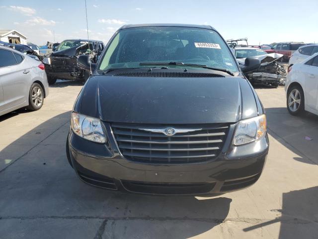 1C4GP45R15B438854 - 2005 CHRYSLER TOWN & COU შავი ფოტო 5