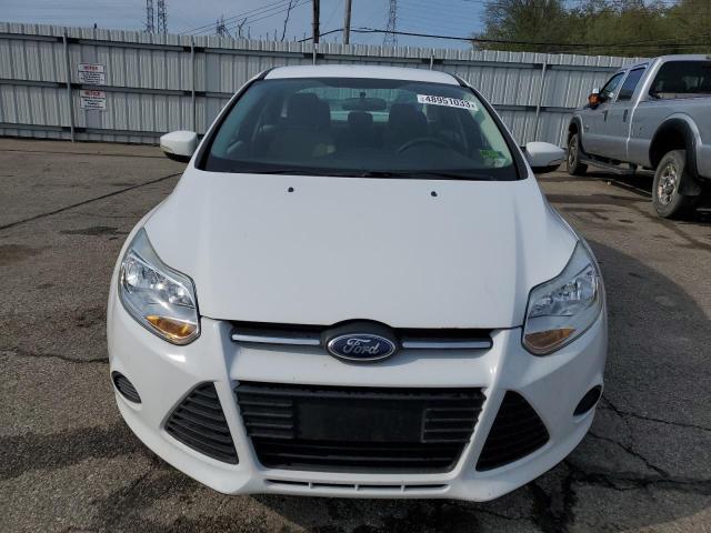 1FADP3F28DL156790 - 2013 FORD FOCUS SE WHITE photo 5