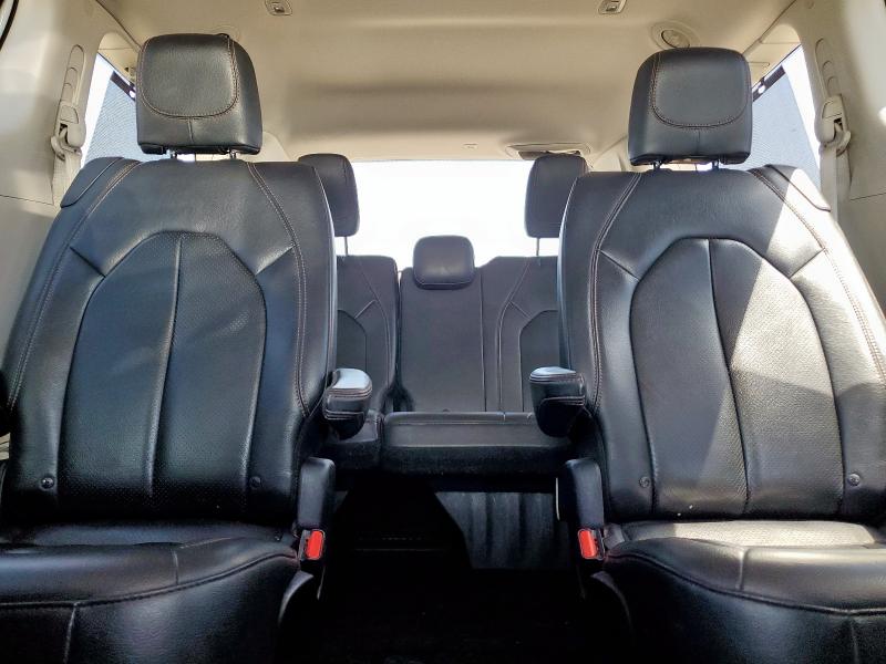 2C4RC1BG5JR113657 - 2018 CHRYSLER PACIFICA TOURING L أبيض صورة 10