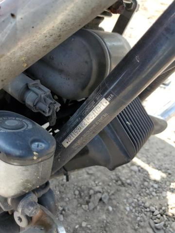 1HD1FCW122Y651122 - 2002 HARLEY-DAVIDSON FLHTCUI 奶油色 照片 10