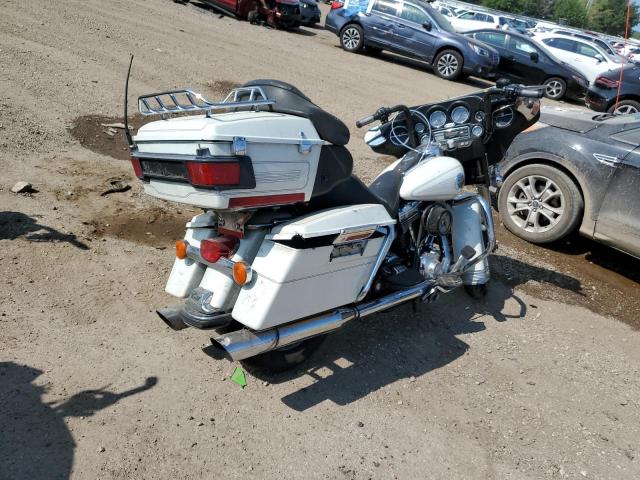 1HD1FCW122Y651122 - 2002 HARLEY-DAVIDSON FLHTCUI 奶油色 照片 4