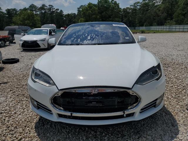 5YJSA1E25GF132639 - 2016 TESLA MODEL S WHITE photo 5