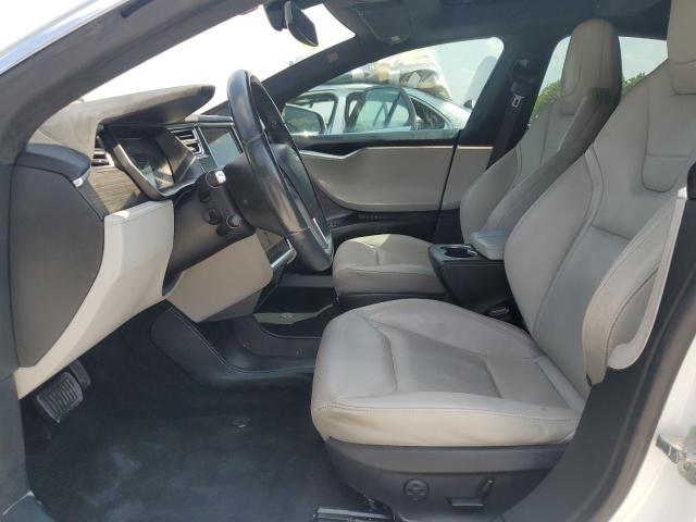 5YJSA1E25GF132639 - 2016 TESLA MODEL S WHITE photo 7