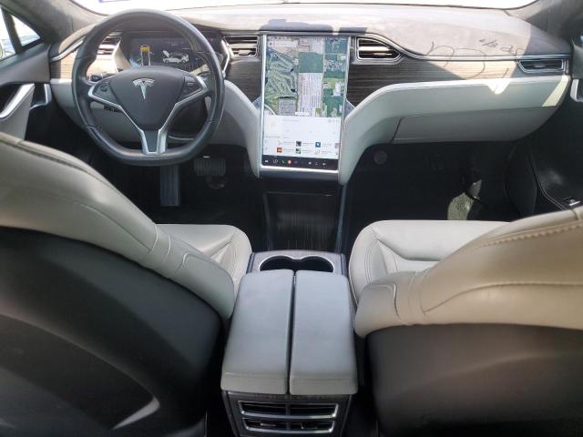 5YJSA1E25GF132639 - 2016 TESLA MODEL S WHITE photo 8