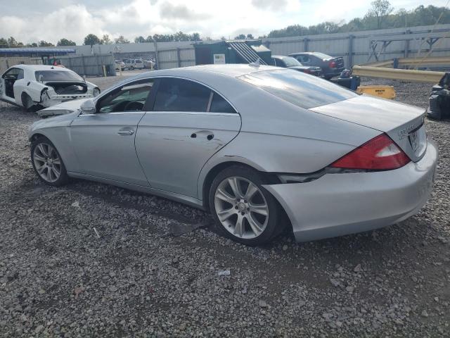 WDDDJ72X48A116492 - 2008 MERCEDES-BENZ CLS 550 SILVER photo 2