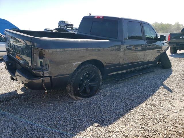 1C6RR7UT8JS163843 - 2018 RAM 1500 SPORT GRAY photo 3