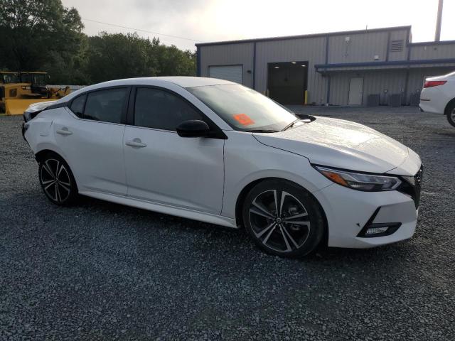 3N1AB8DV8NY236754 - 2022 NISSAN SENTRA SR WHITE photo 4