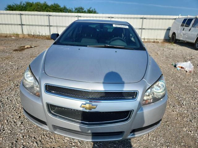 1G1ZB5E03CF360557 - 2012 CHEVROLET MALIBU LS 银色 照片 5