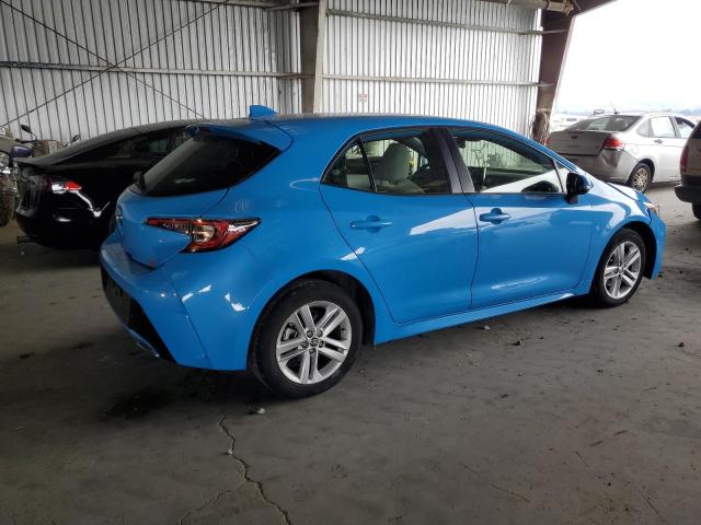 JTND4MBEXM3113525 - 2021 TOYOTA COROLLA SE BLUE photo 3