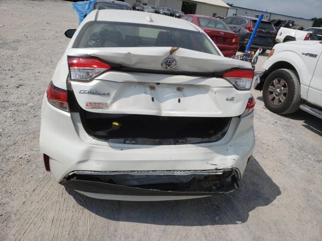 JTDEPRAE4LJ010979 - 2020 TOYOTA COROLLA LE WHITE photo 6