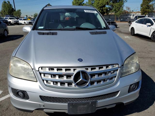 4JGBB86EX8A381491 - 2008 MERCEDES-BENZ ML 350 SILVER photo 5