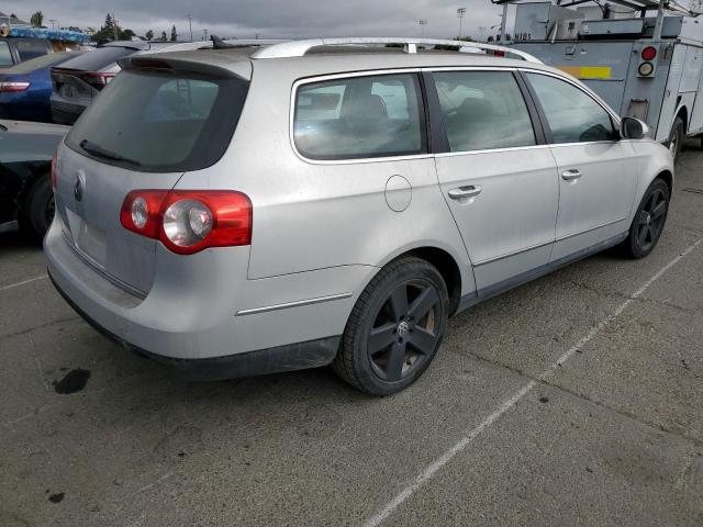 WVWXK73C79E027347 - 2009 VOLKSWAGEN PASSAT WAGON TURBO SILVER photo 3