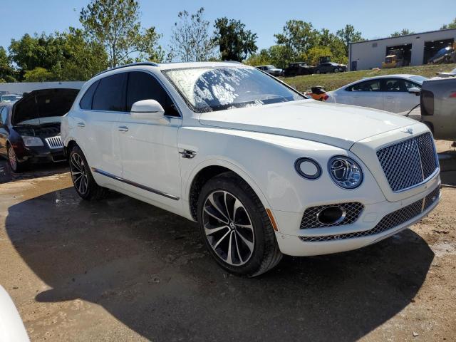 SJAAC2ZV0HC013896 - 2017 BENTLEY BENTAYGA WHITE photo 4