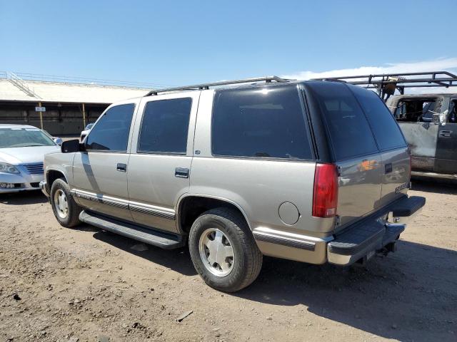 1GNEC13R6XJ372399 - 1999 CHEVROLET TAHOE C1500 TAN photo 2