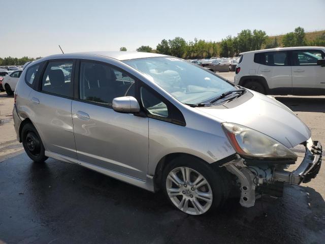 JHMGE8H52BS004989 - 2011 HONDA FIT SPORT SILVER photo 4