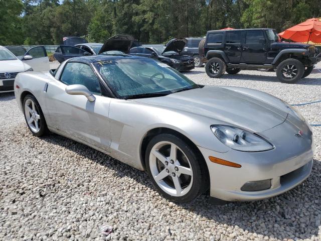 1G1YY24U955127269 - 2005 CHEVROLET CORVETTE SILVER photo 4