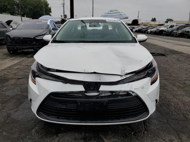 5YFB4MDE7RP180087 - 2024 TOYOTA COROLLA LE თეთრი ფოტო 5