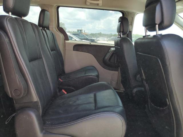 2C4RC1CGXFR620415 - 2015 CHRYSLER TOWN & COU TOURING L TAN photo 11