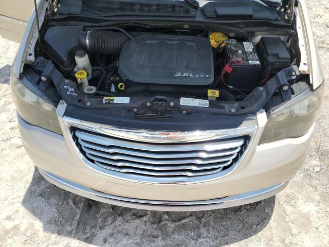 2C4RC1CGXFR620415 - 2015 CHRYSLER TOWN & COU TOURING L TAN photo 12