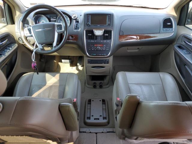 2A4RR8DG7BR665953 - 2011 CHRYSLER TOWN & COU TOURING L RED photo 8