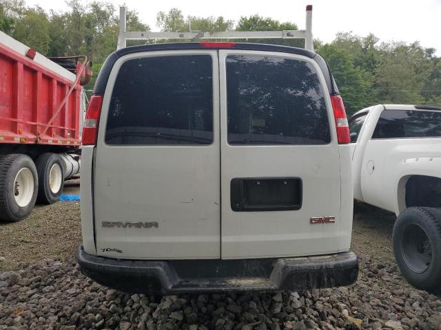 1GTW7AFG5H1127994 - 2017 GMC SAVANA G2500 WHITE photo 6