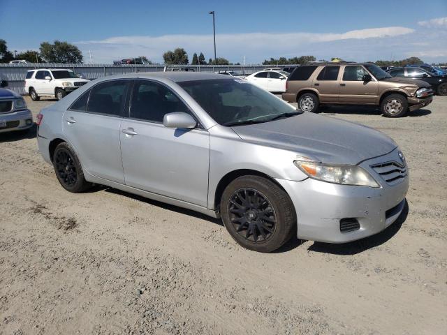 4T1BF3EK0AU094843 - 2010 TOYOTA CAMRY BASE SILVER photo 4