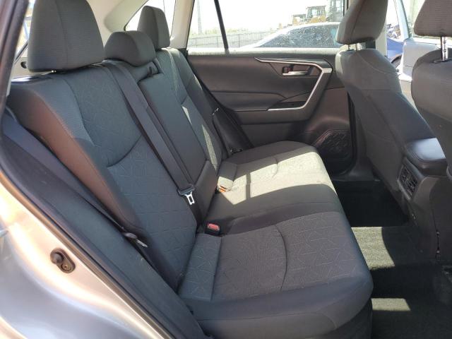 4T3RWRFV3NU072312 - 2022 TOYOTA RAV4 XLE ვერცხლისფერი ფოტო 11